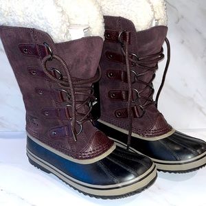 NEW Sorel Joan of artic waterproof new cinder sz 7